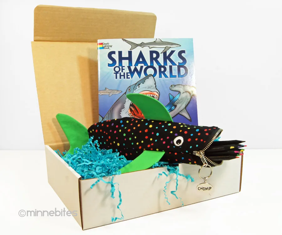 MinneBites Shark Bite pencil case and coloring gift set
