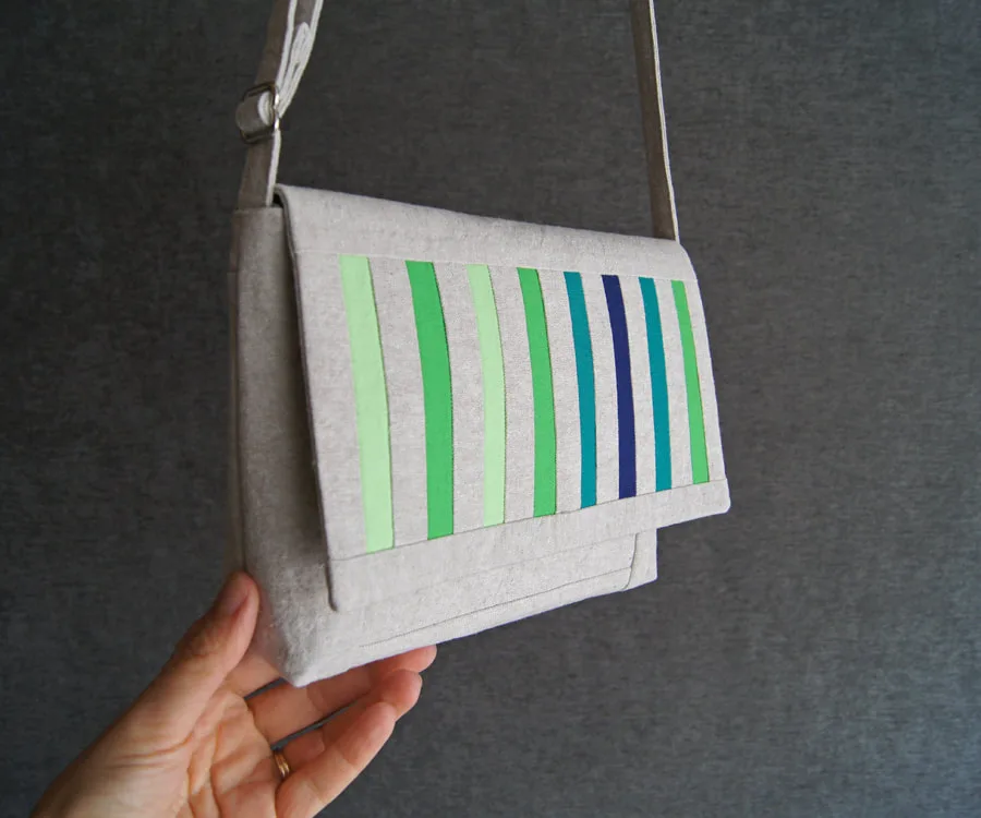 Mary Pow cross body purse